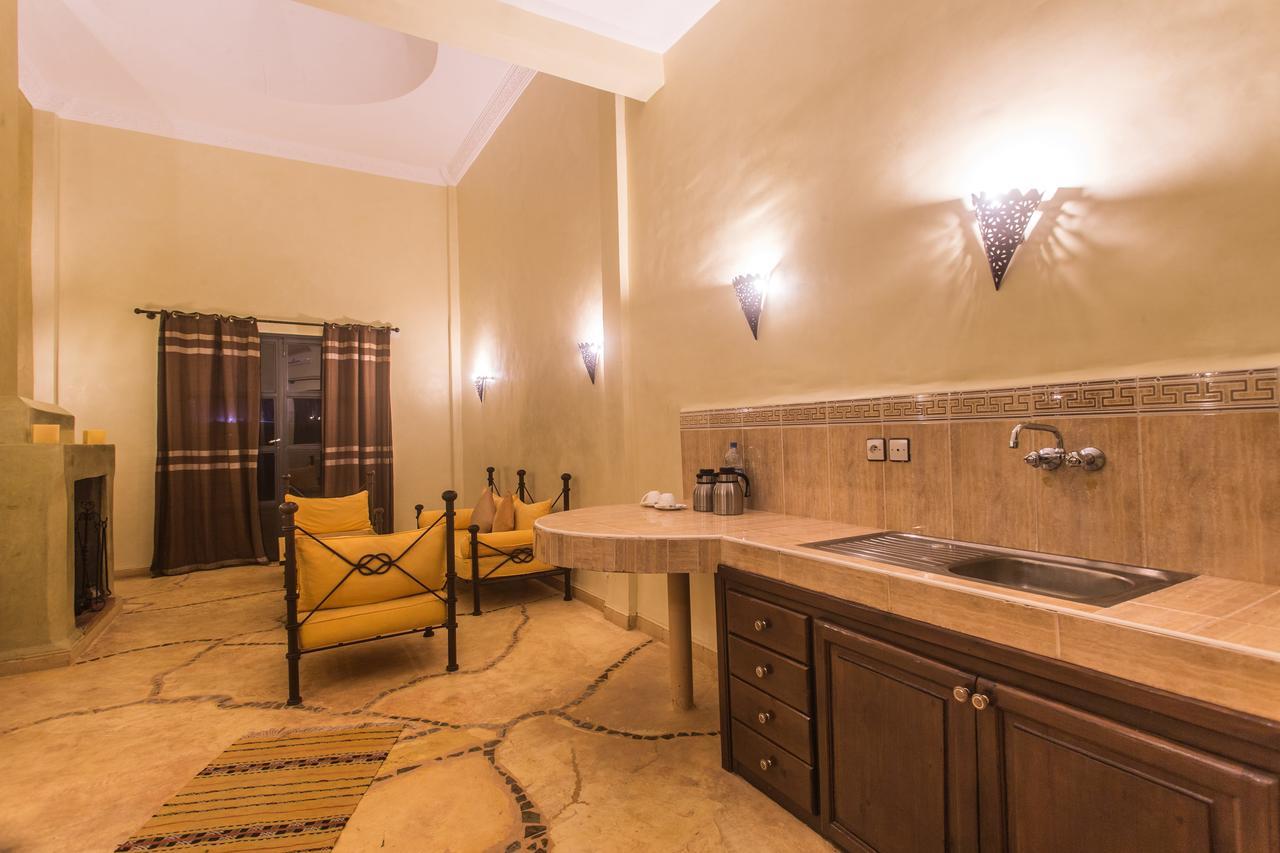 เล เรซีด็องซ์ ดู โดแมน Hotel Douar Zemrane ภายนอก รูปภาพ