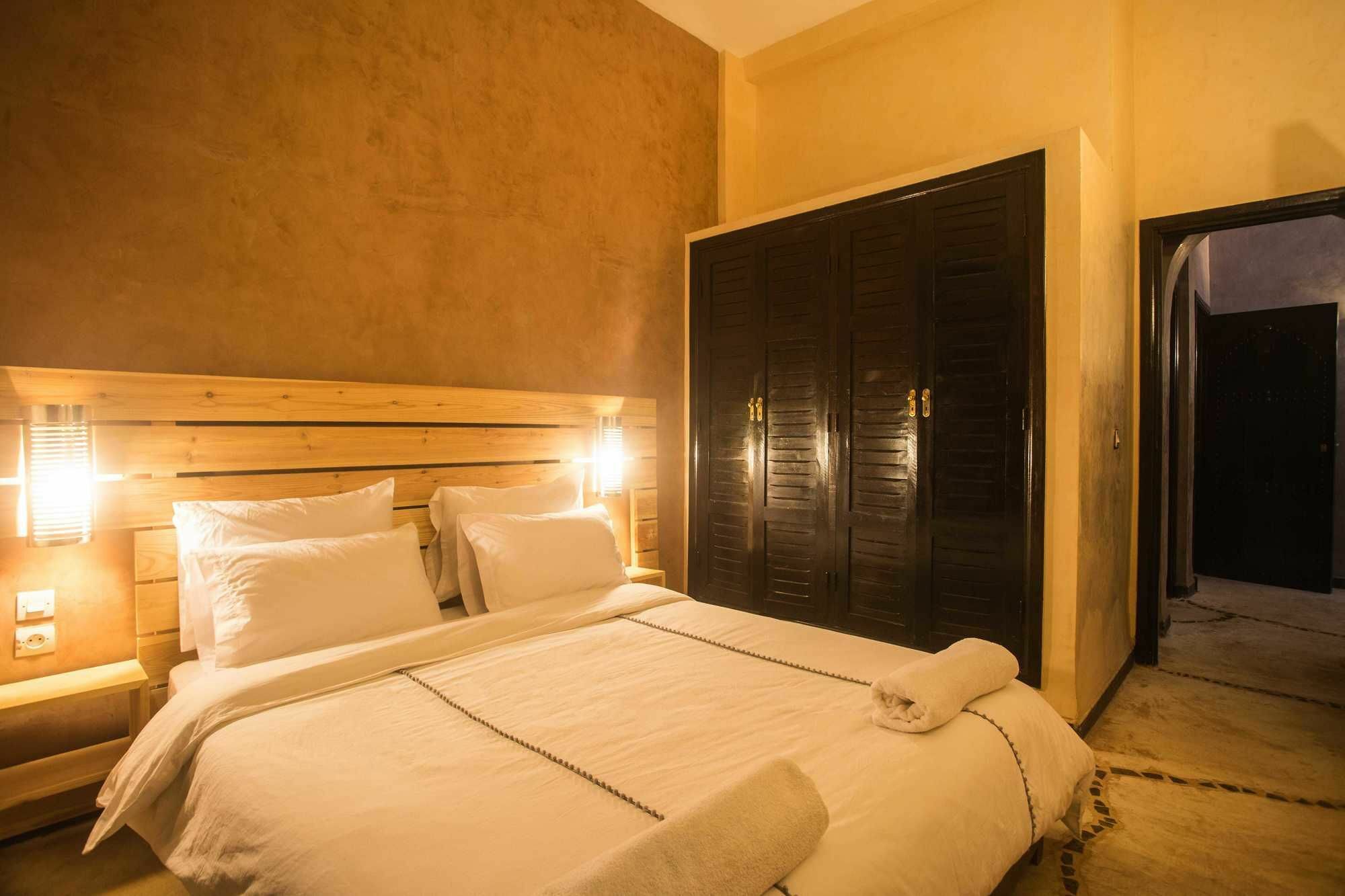 เล เรซีด็องซ์ ดู โดแมน Hotel Douar Zemrane ภายนอก รูปภาพ
